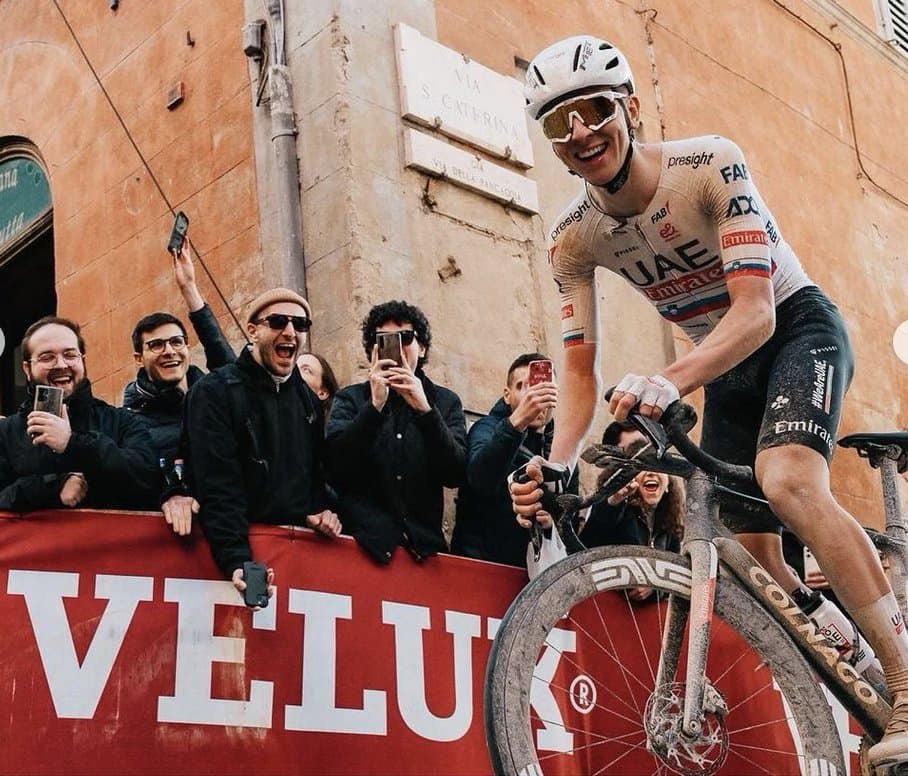 Pog dominated Strade Bianche